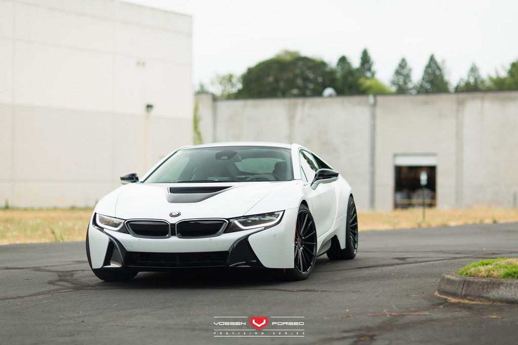کۆمپانیای BMW یادی سەد ساڵەی دامەزراندنی دەکاتەوە